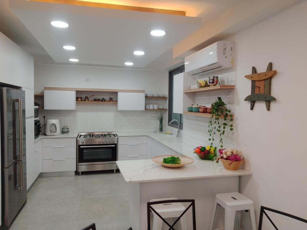 Beautiful Beach Apartment Ασντόντ Εξωτερικό φωτογραφία